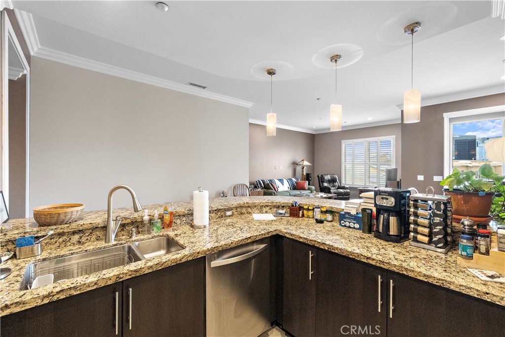 OC26055852 Property Photo 14
