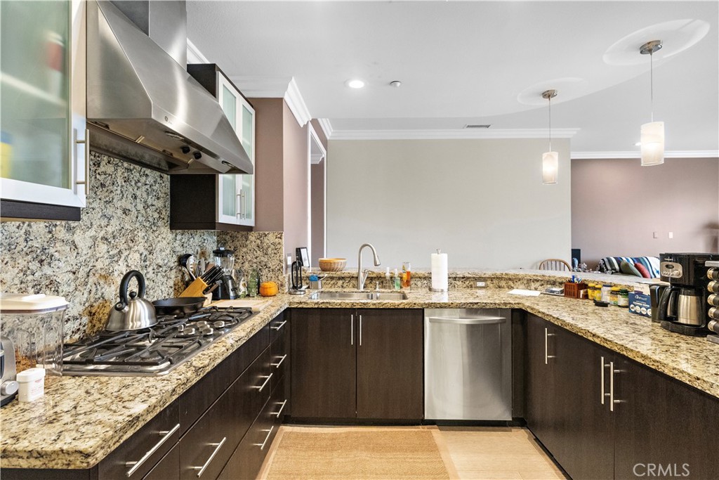 OC26055852 Property Photo 15