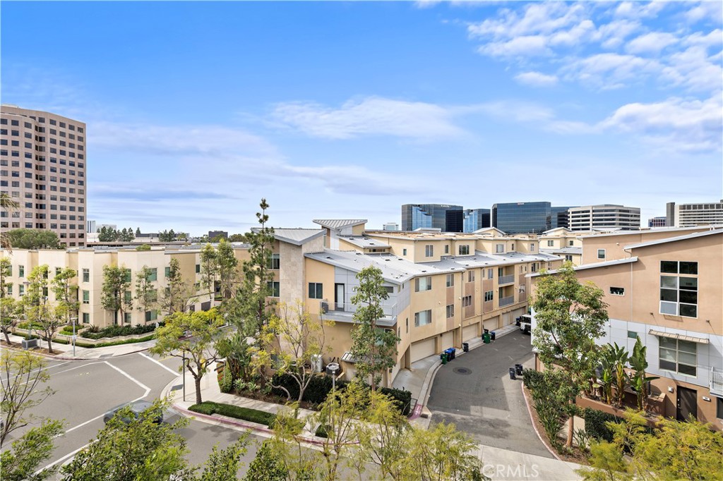 OC26055852 Property Photo 35