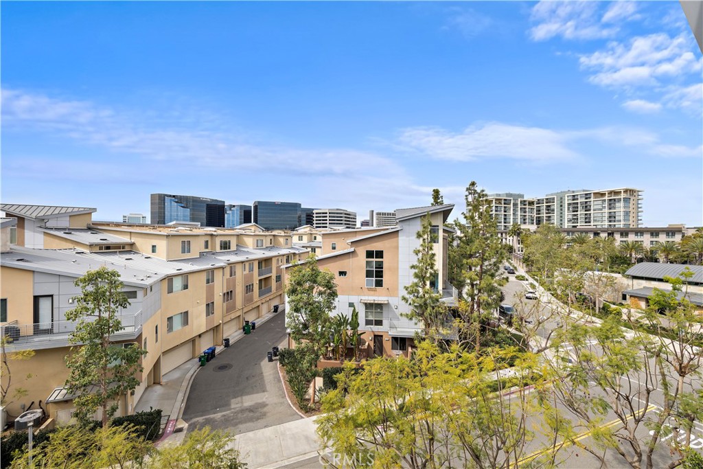OC26055852 Property Photo 36