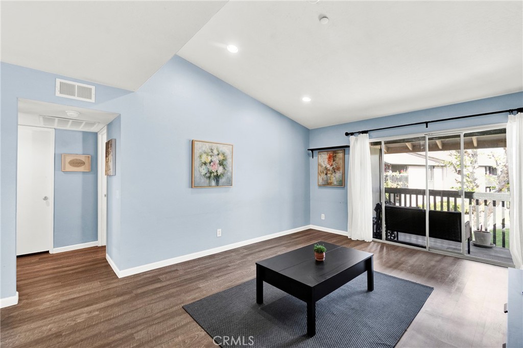 23278 Orange 8 Property Photo 1