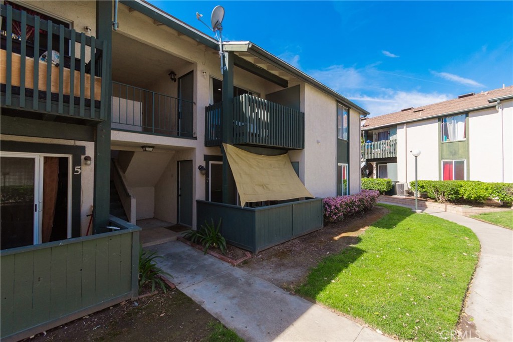 23278 Orange 8 Property Photo 4