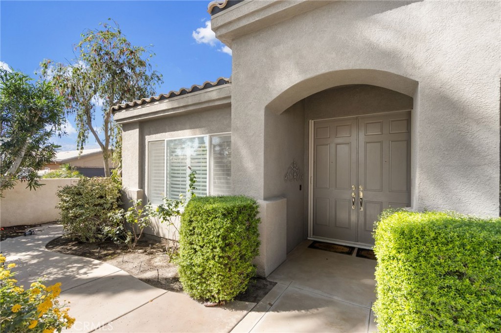 47935 Via Opera Property Photo 2