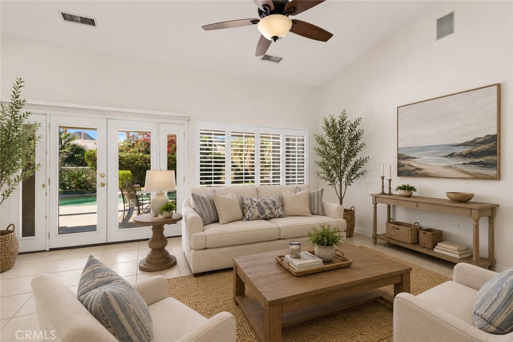 47935 Via Opera Property Photo 9