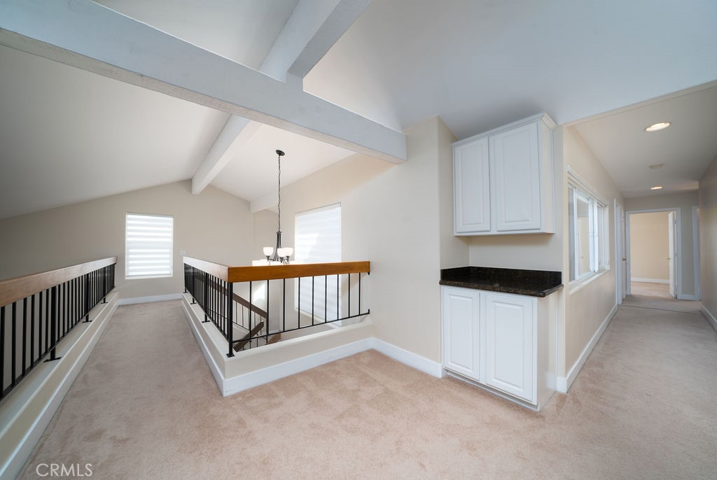 34 Columbus Property Photo 16