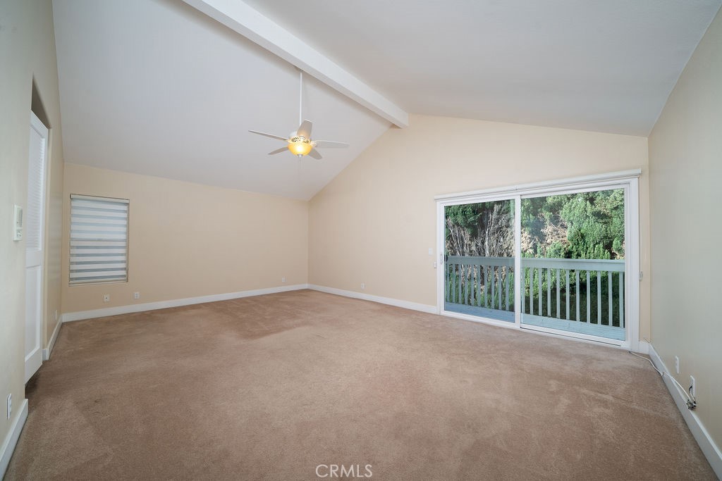 34 Columbus Property Photo 18