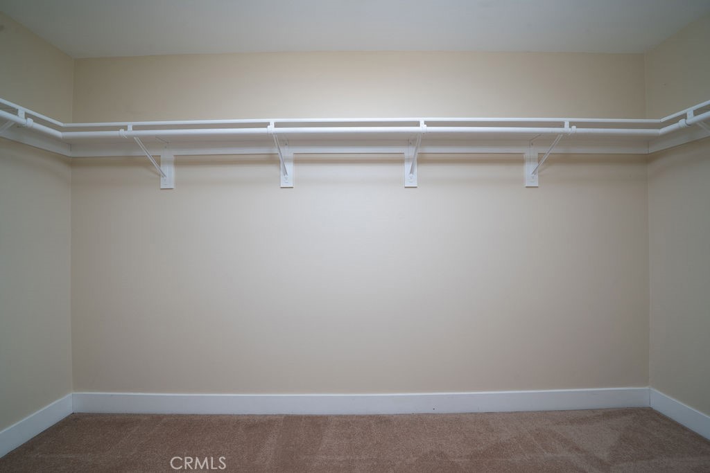 34 Columbus Property Photo 22