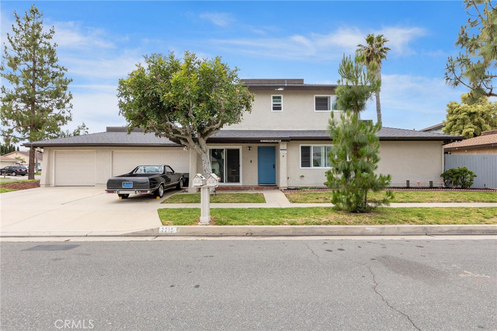 2215 E Avalon Property Photo 1