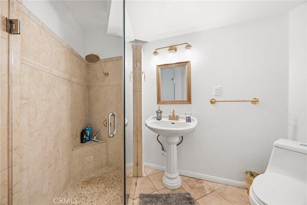 1349 Valley View Property Photo 29