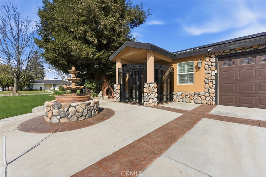 6317 Scenic Way Property Photo 3