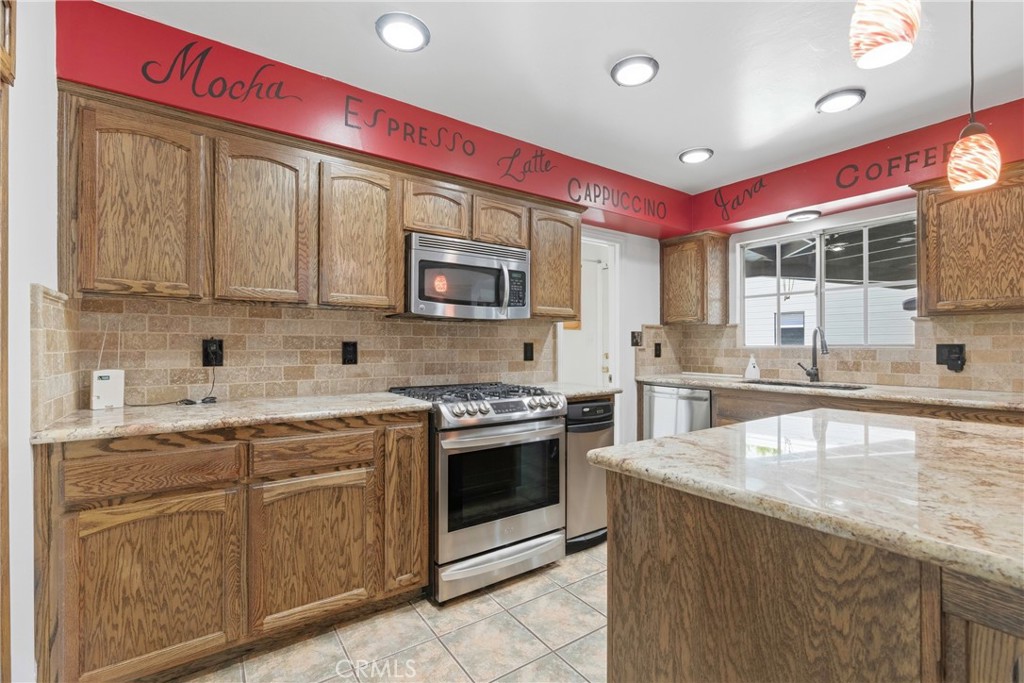 6317 Scenic Way Property Photo 10