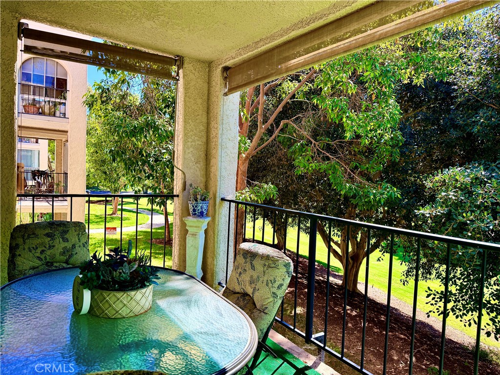 5519 Paseo Del Lago E 2h Property Photo 23
