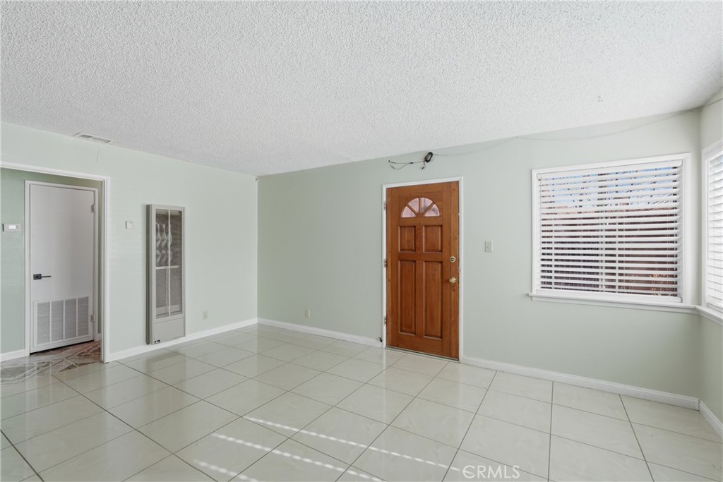 38893 Juniper Tree Rd Property Photo 5
