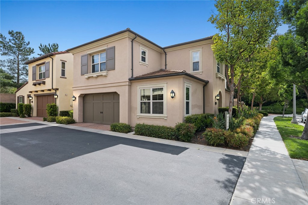 21 Somerton Property Photo 2