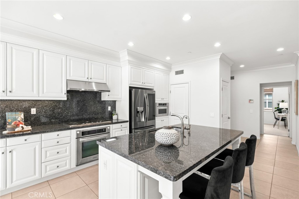 21 Somerton Property Photo 10