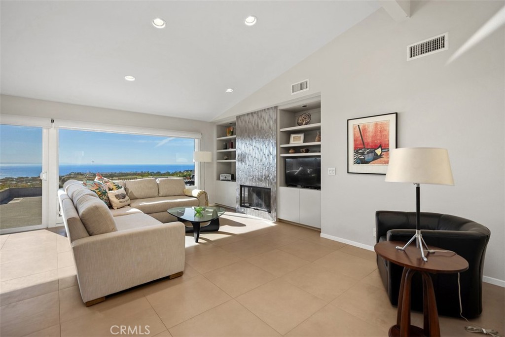 33611 Marlinspike Property Photo 7