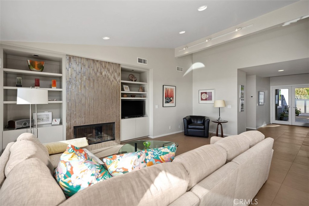 33611 Marlinspike Property Photo 9