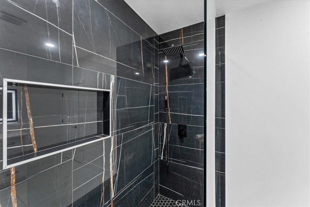 1271 Brittany Cross Property Photo 35