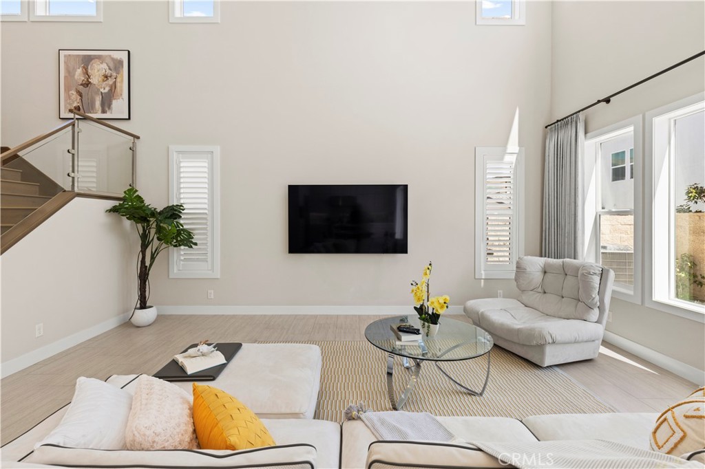 200 Longden Property Photo 5