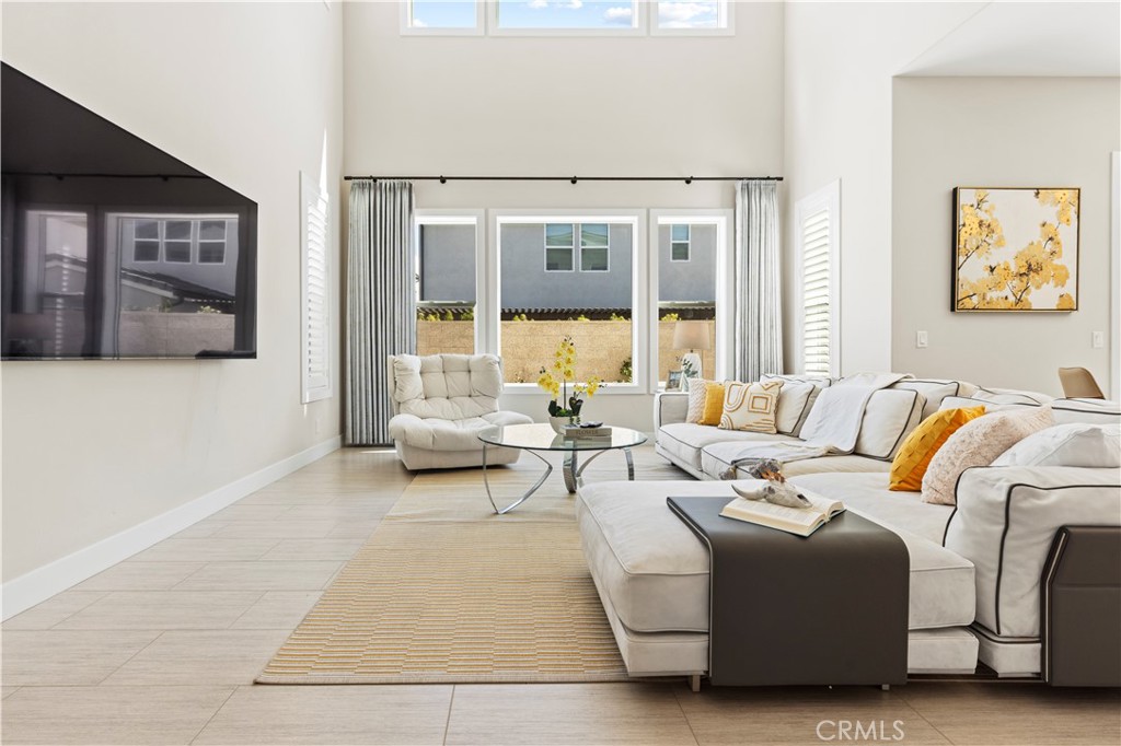 200 Longden Property Photo 6