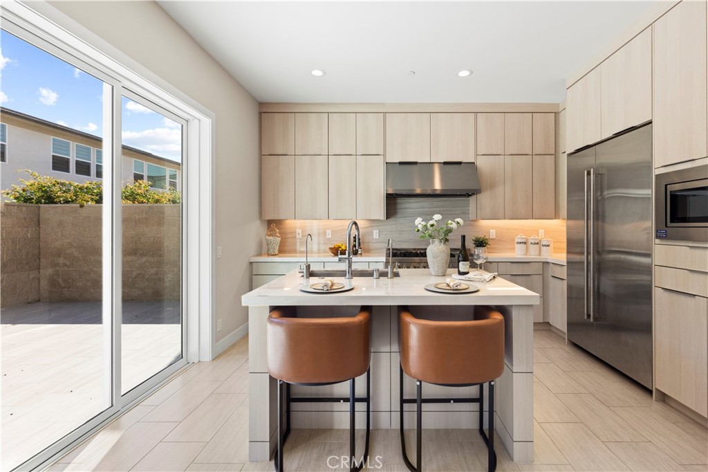 200 Longden Property Photo 11