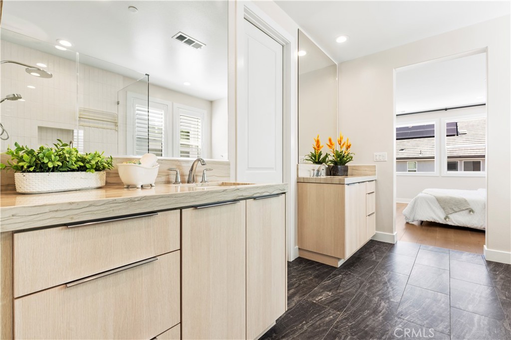 200 Longden Property Photo 21