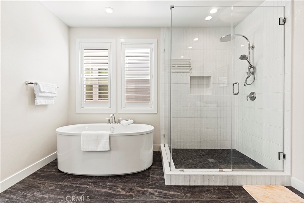 200 Longden Property Photo 22