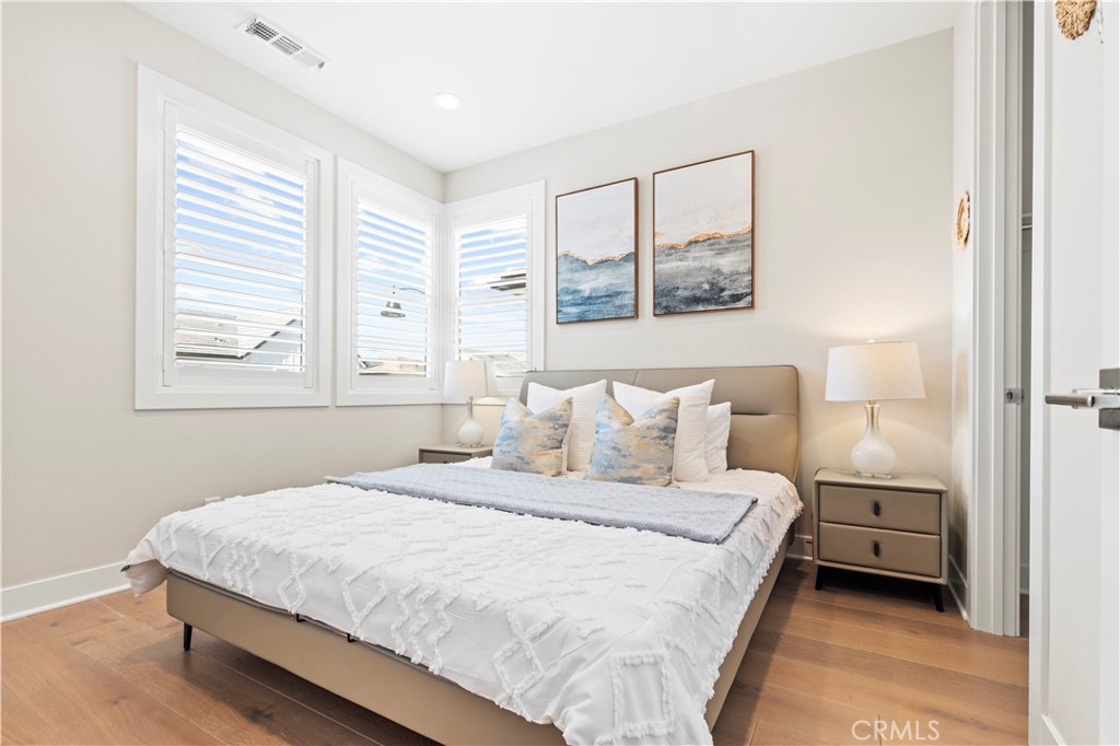 200 Longden Property Photo 24