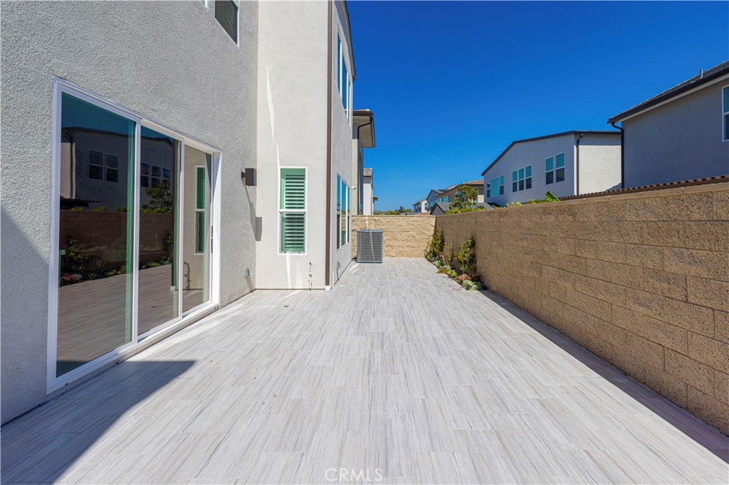 200 Longden Property Photo 30