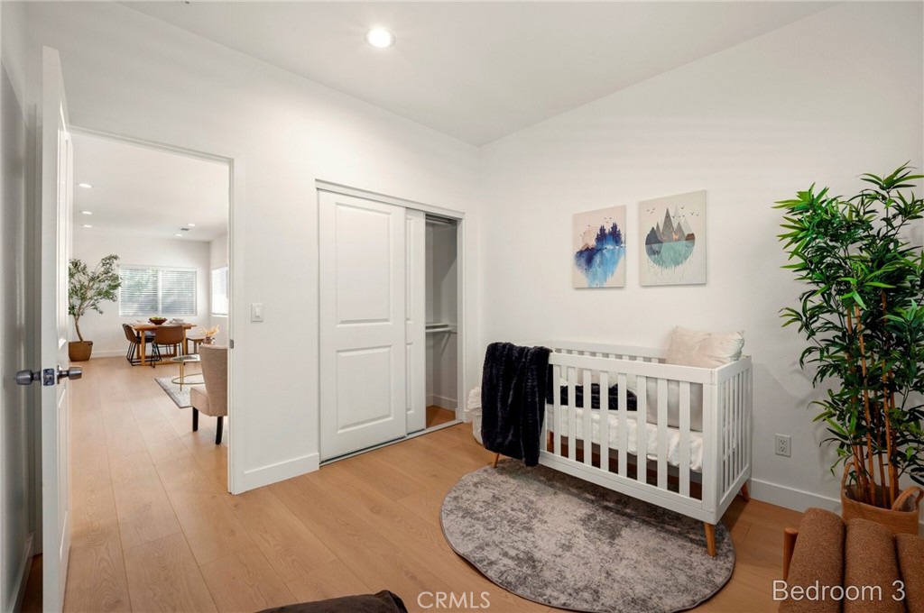 1411 W 7th Street Property Photo 17