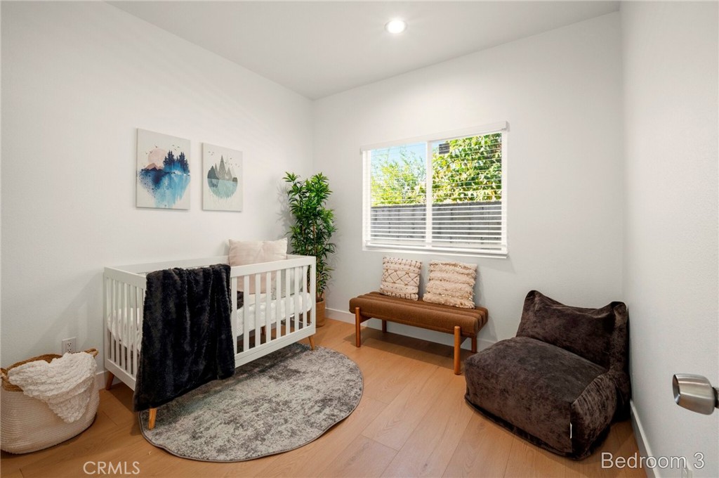 1411 W 7th Street Property Photo 18