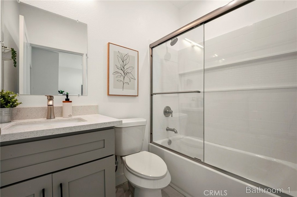 1411 W 7th Street Property Photo 19