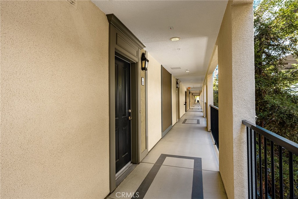 3202 Watermarke Property Photo 1