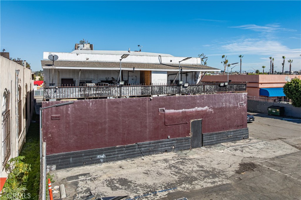 1810 E Anaheim Property Photo 11