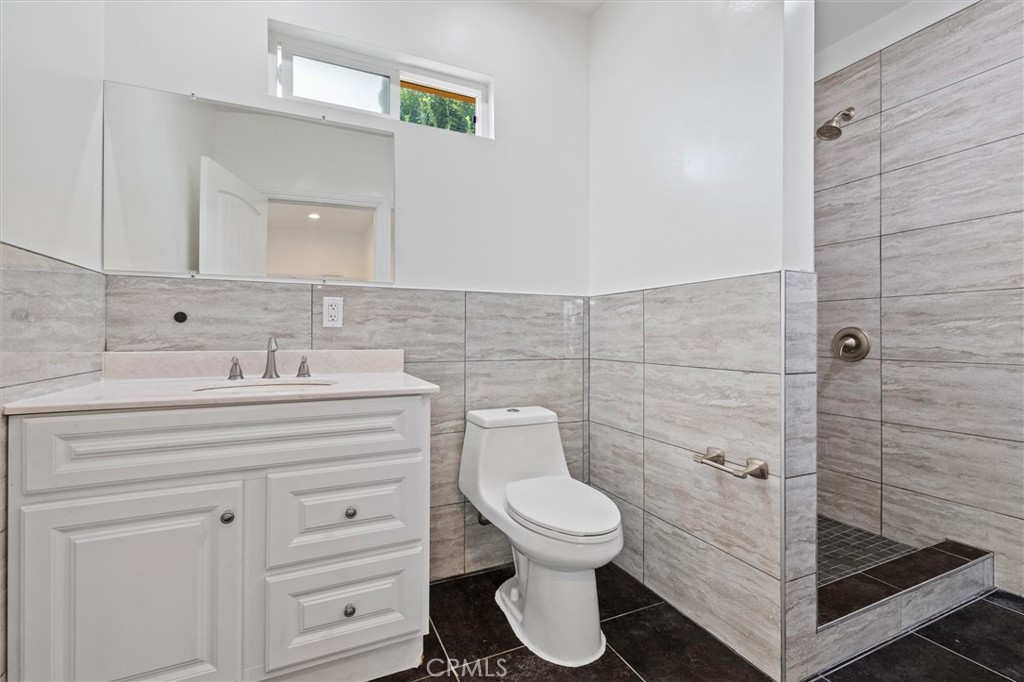 16138 Blackwood St Property Photo 14