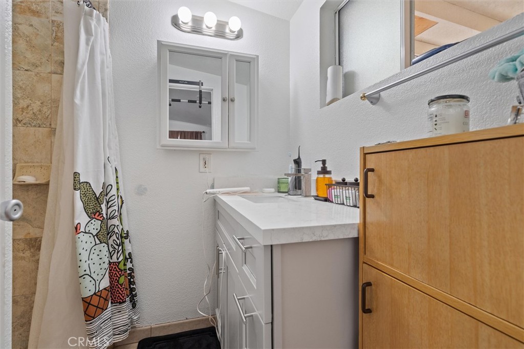 16138 Blackwood St Property Photo 22