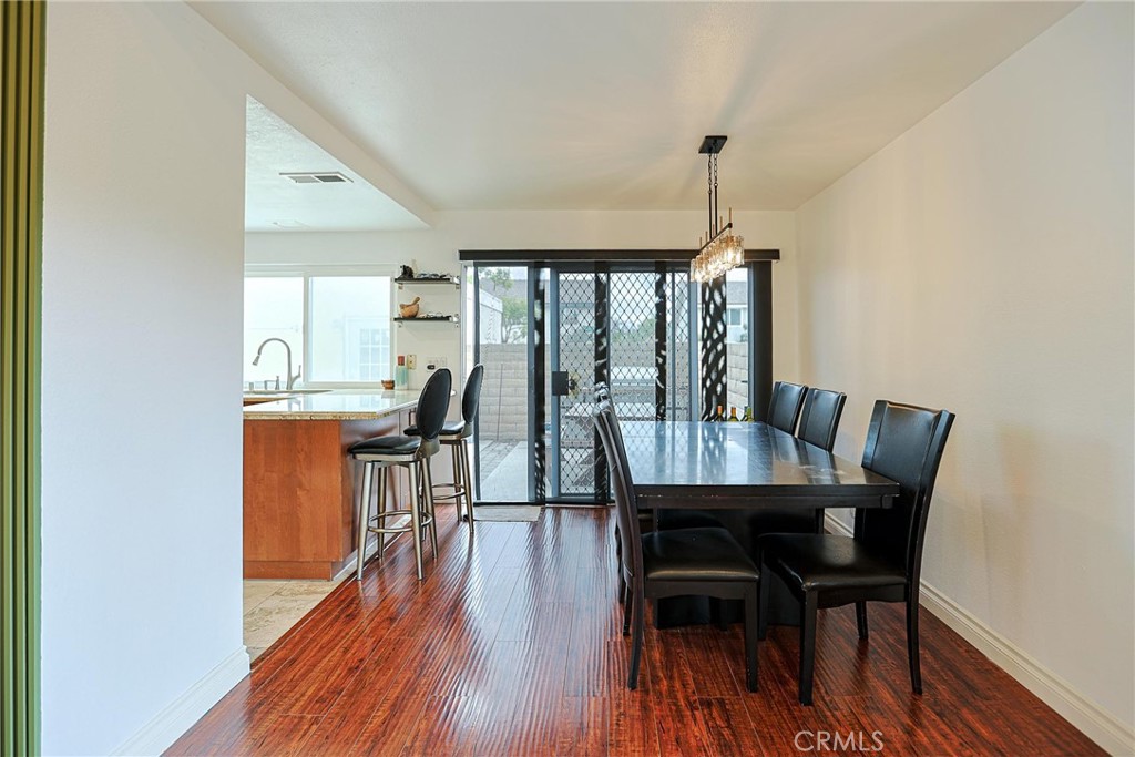 12 Silverwood 19 Property Photo 10