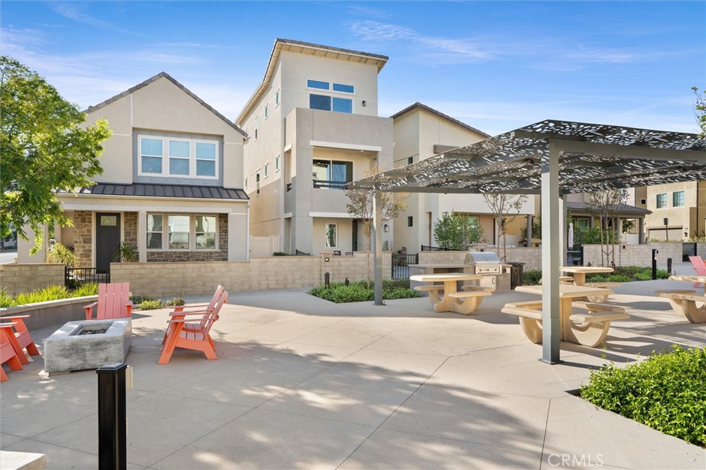 540 Sparrowhawk Property Photo 2