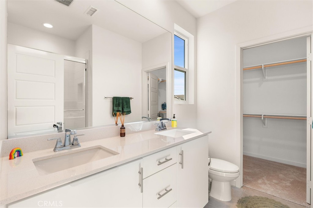 540 Sparrowhawk Property Photo 20