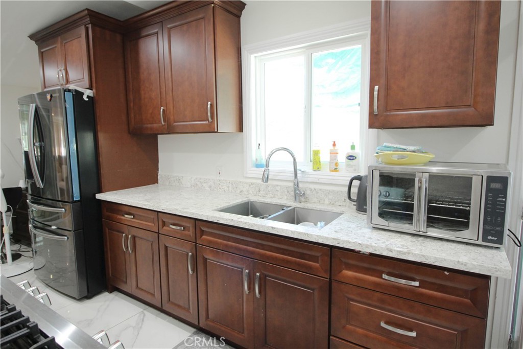 13361 Redbird St Property Photo 5