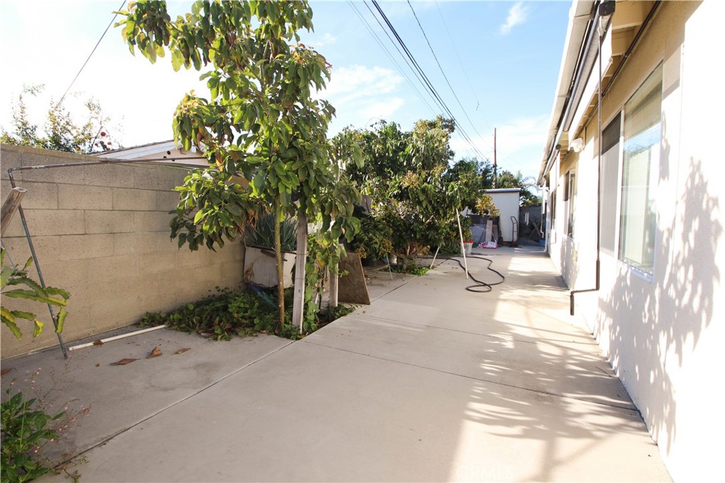13361 Redbird St Property Photo 28