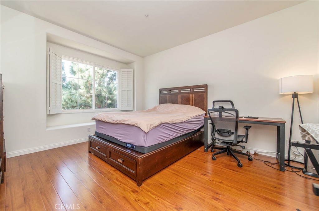 3 Ardmore Property Photo 24