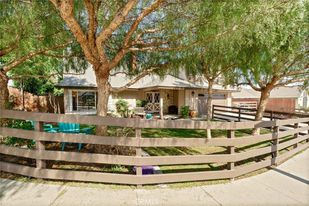398 Day Road Property Photo 7