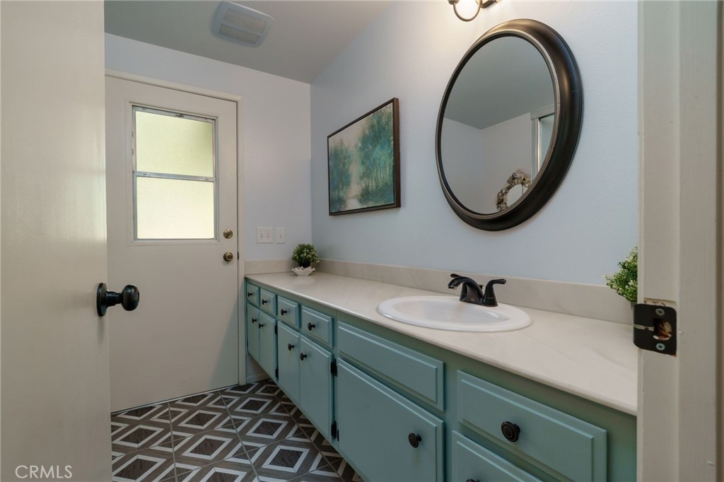 398 Day Road Property Photo 25
