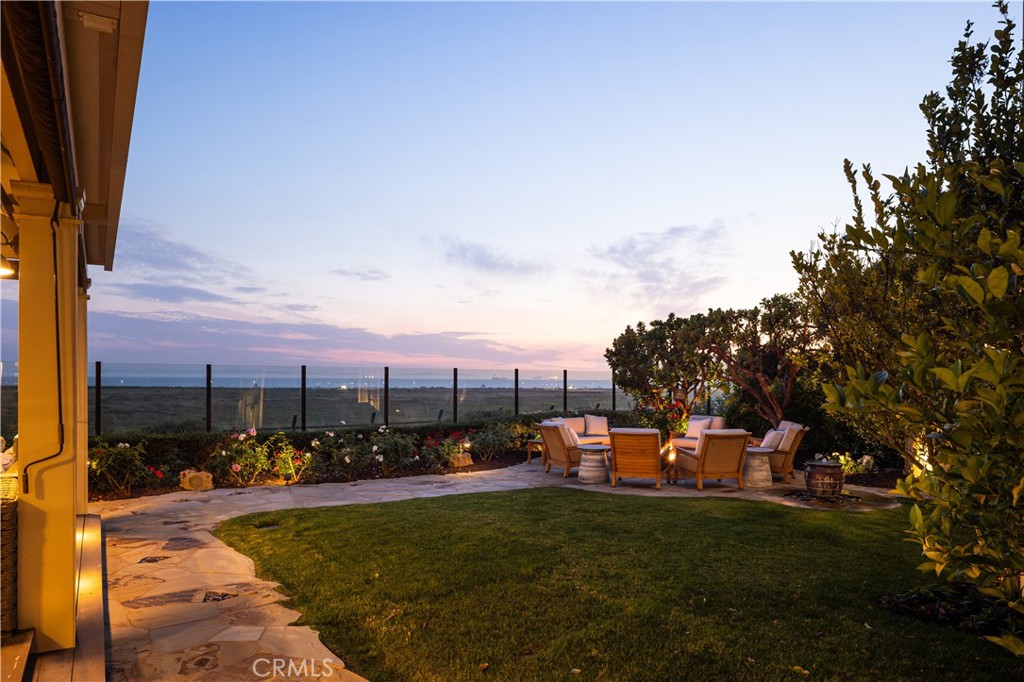 4492 Oceanridge Drive Property Photo 2