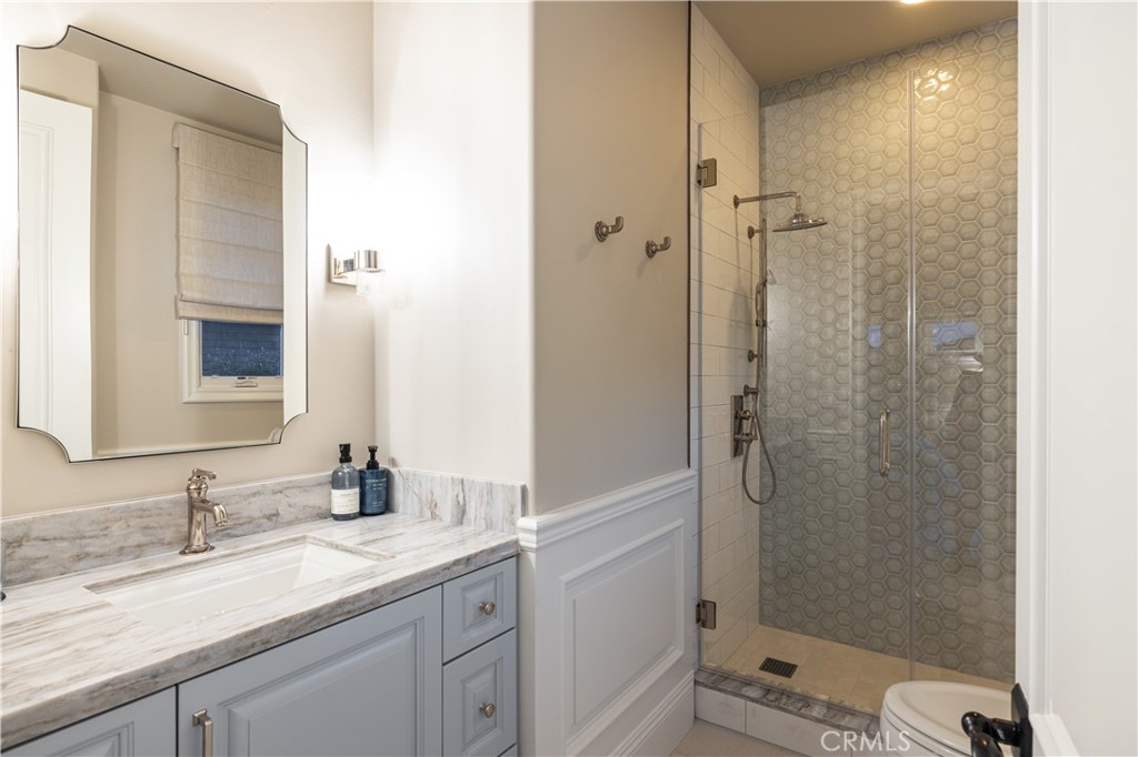 4492 Oceanridge Drive Property Photo 26