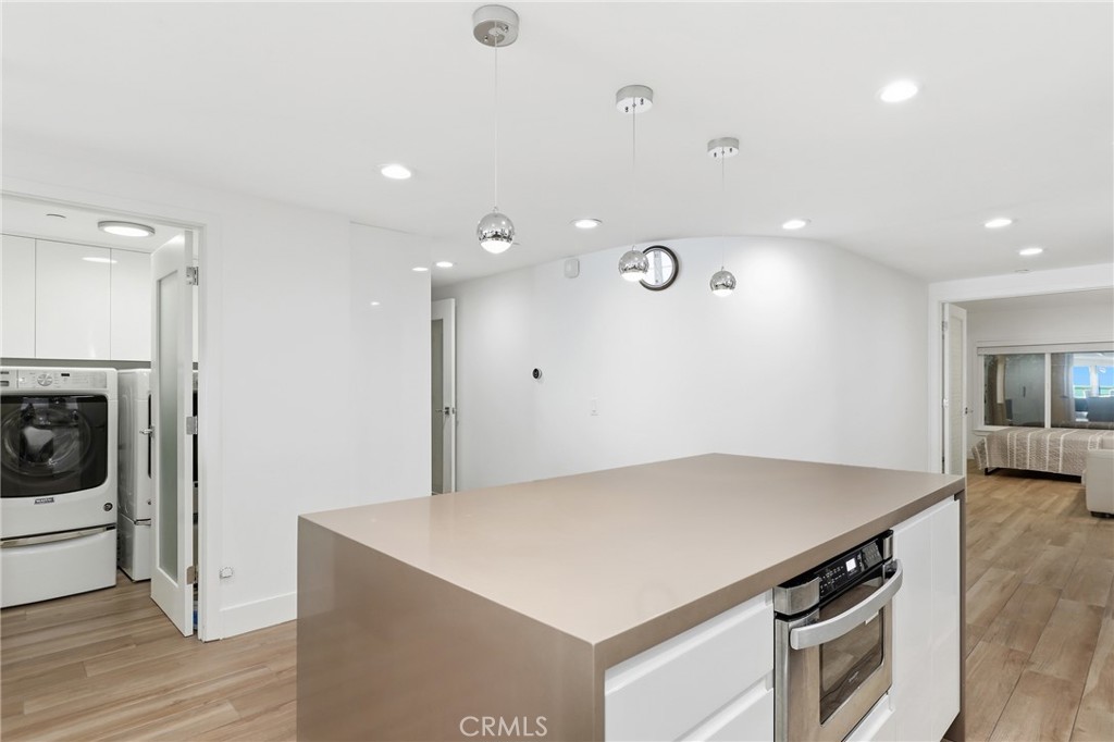 410 Corto Lane E Property Photo 16
