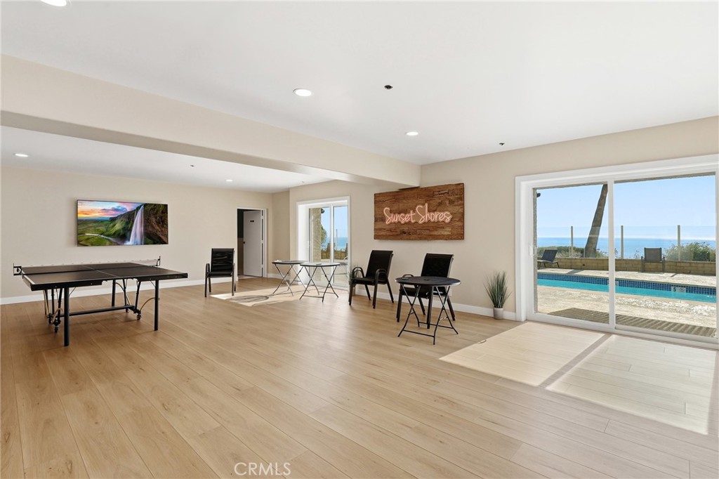 410 Corto Lane E Property Photo 37