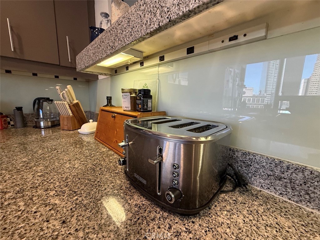1100 Wilshire Blvd 2010 Property Photo 12