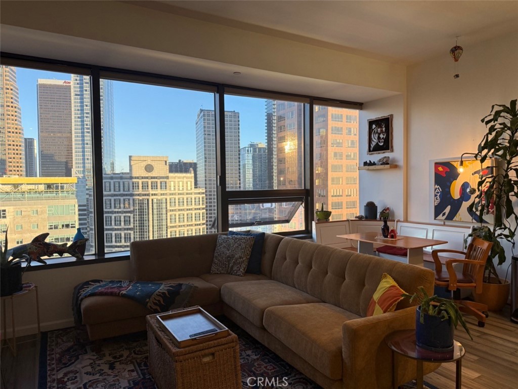 1100 Wilshire Blvd 2010 Property Photo 27